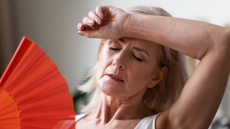 Los sofocos son uno de los síntomas de la menopausia más frecuentes