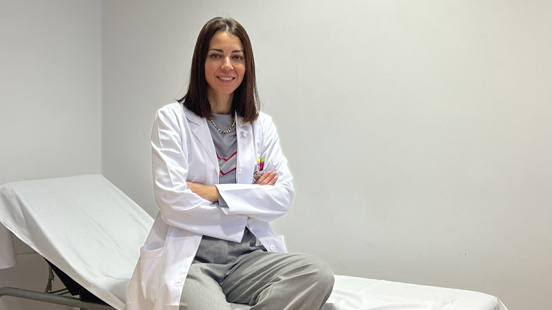 Cristina Varela lleva a cabo la reconstrucción de pezón en el Hospital San Rafael de A Coruña